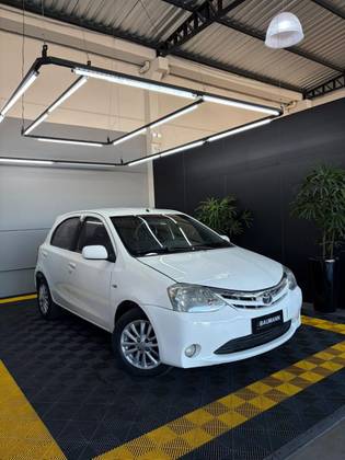 TOYOTA ETIOS 1.5 XLS 16V FLEX 4P MANUAL TOYOTA ETIOS 1.5 XLS 16V FLEX 4P MANUAL